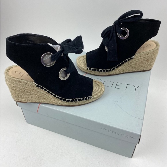 Sole Society - Picture 3 of 3